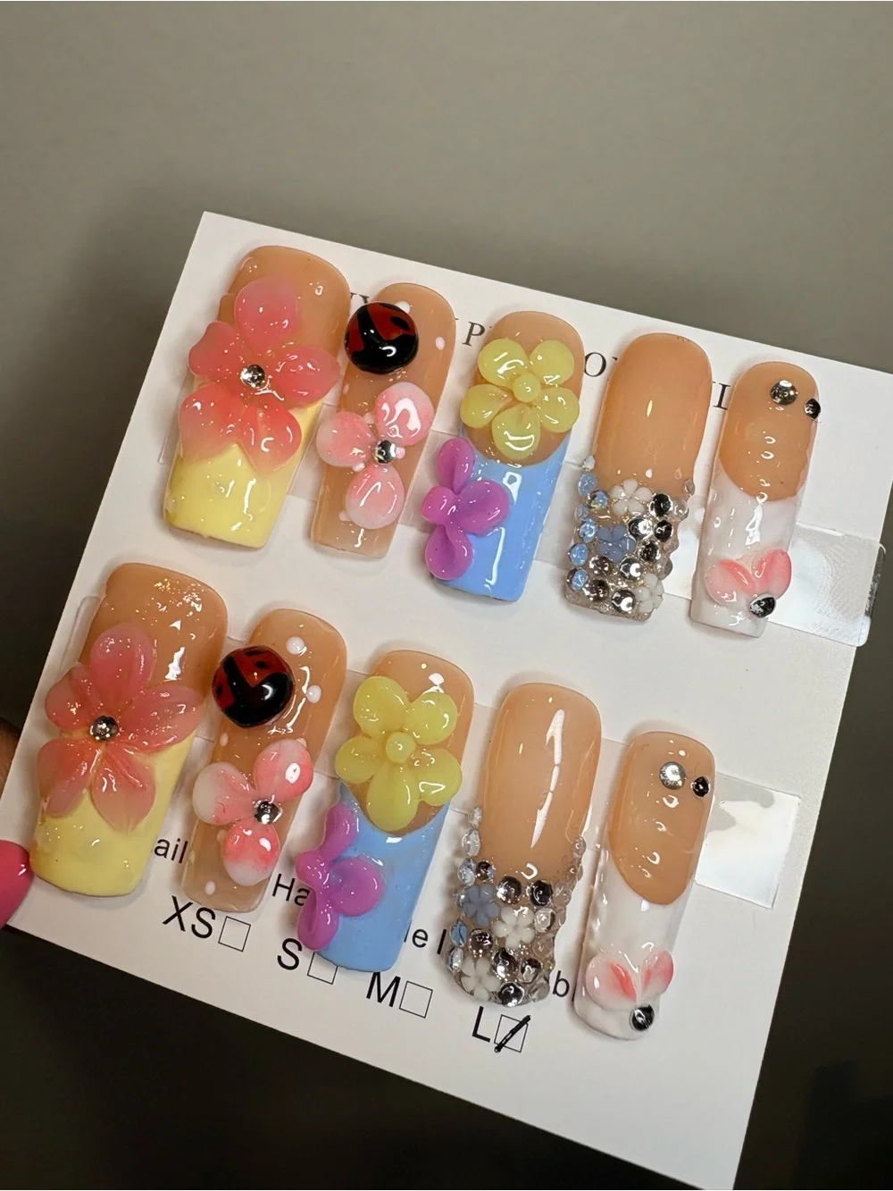 3D Floral Rhinestone Press-On Nail Set - Peach, Yellow, Blue, Pink